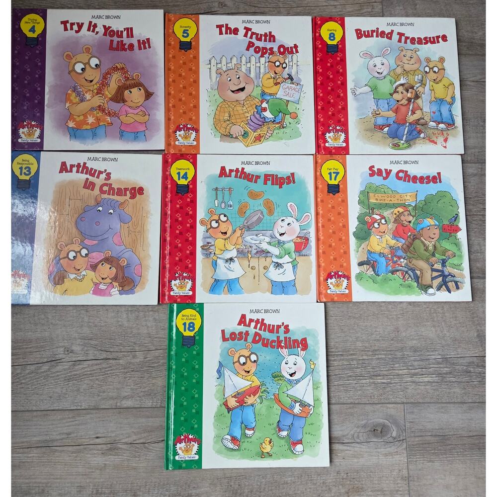 Arthur Family Values Book Lot (7 Books) - Marc Brown‎